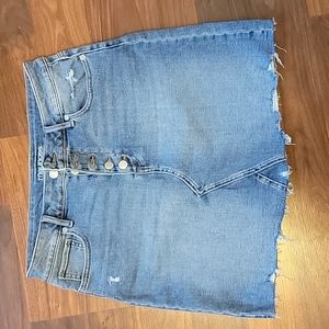 NWOT Maurices Jean Skirt 12 Button Fly Mini Medium Wash Length 18" Frayed Hem